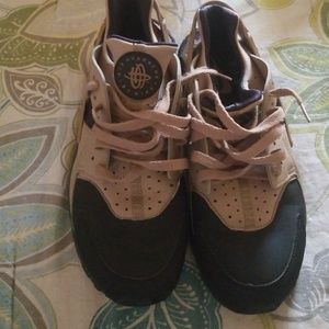 Nike Air Huarache